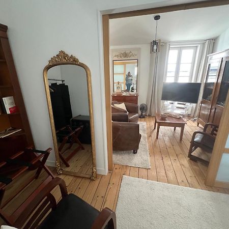 ラ・ロシェルLe Logis Des Templiers Vieux Portアパートメント エクステリア 写真